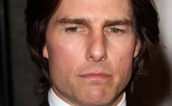 Tom Cruise Sparks Rumors of New Romance Tom Cruise Sparks Rumors of New Romance